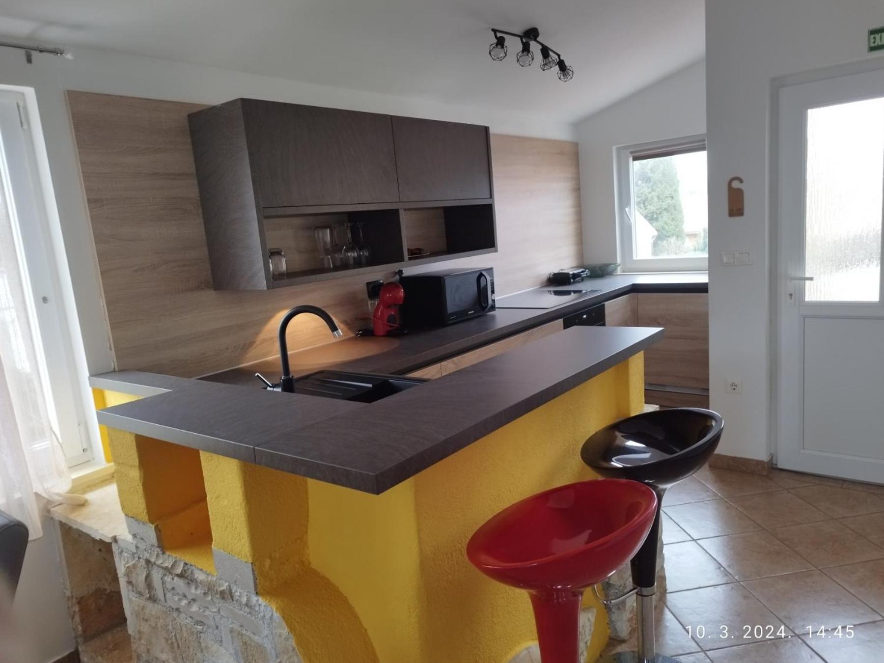 Apartment Zelena Oaza Sisan 75 M2 - 2 Bedrooms ภายนอก รูปภาพ