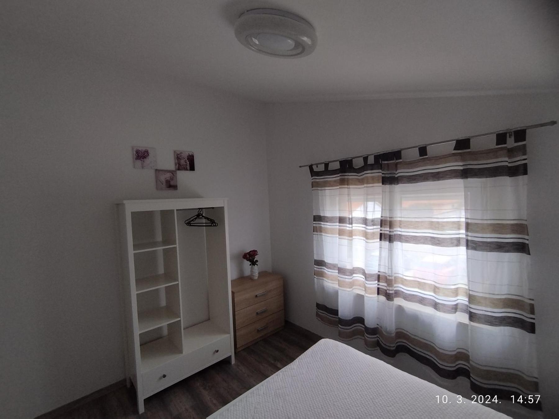 Apartment Zelena Oaza Sisan 75 M2 - 2 Bedrooms ภายนอก รูปภาพ