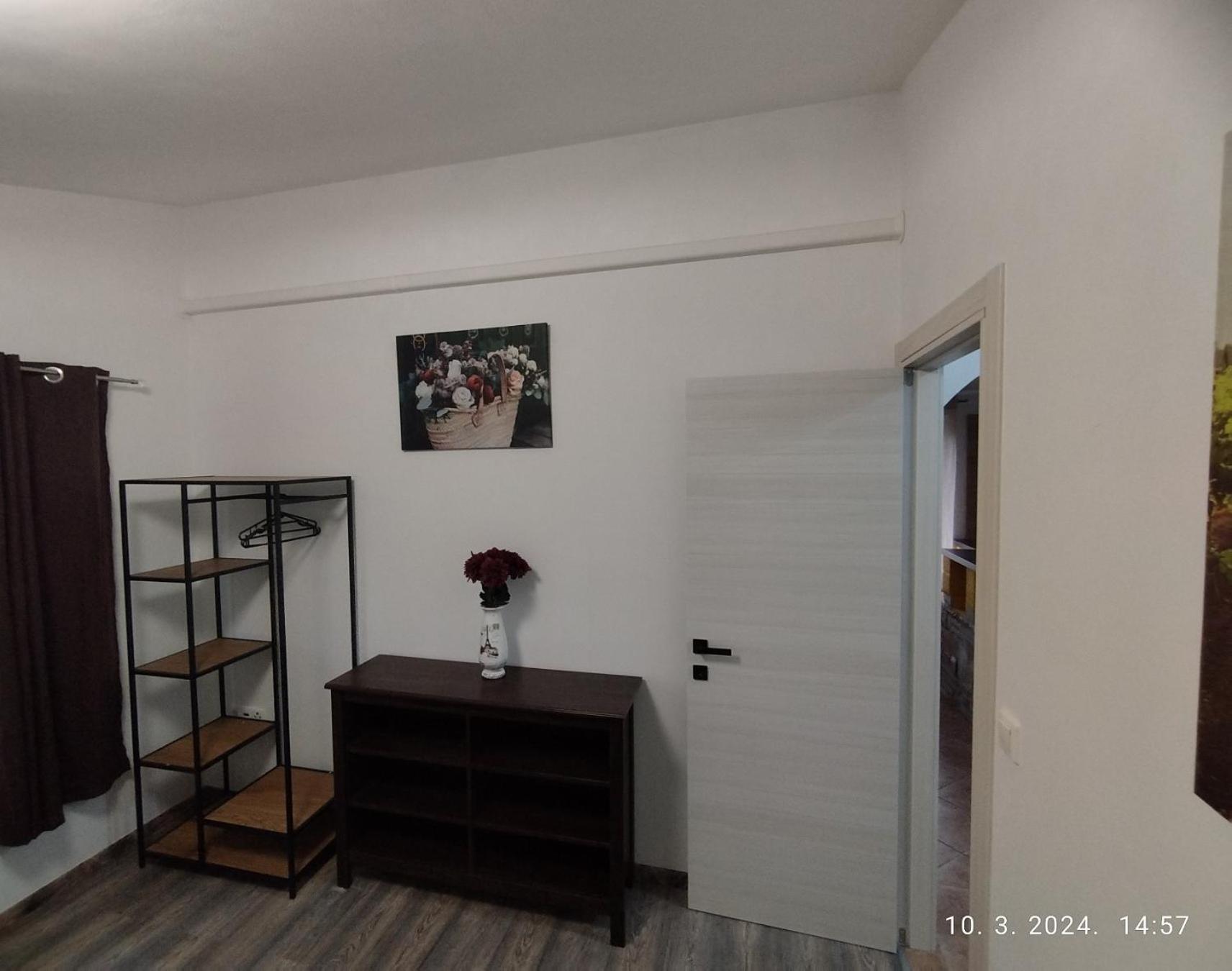 Apartment Zelena Oaza Sisan 75 M2 - 2 Bedrooms ภายนอก รูปภาพ